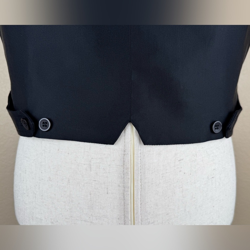 Kenar Black, Button Down Vest. Fully Lined. Size … - image 7